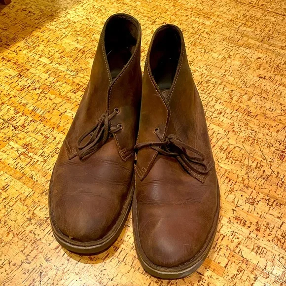 Clarks | Shoes | Clarks Brown Leather Chukka Boot Size 3  display picture 2